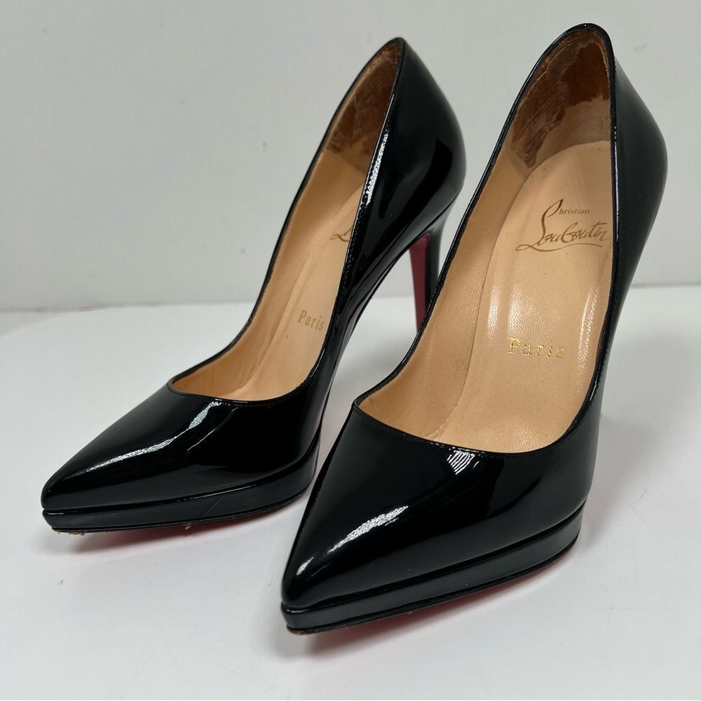Christian Louboutin Pointy Toe Black Shiny Leather Heels Red Bottoms Size 34 / 4 - Picture 3 of 9